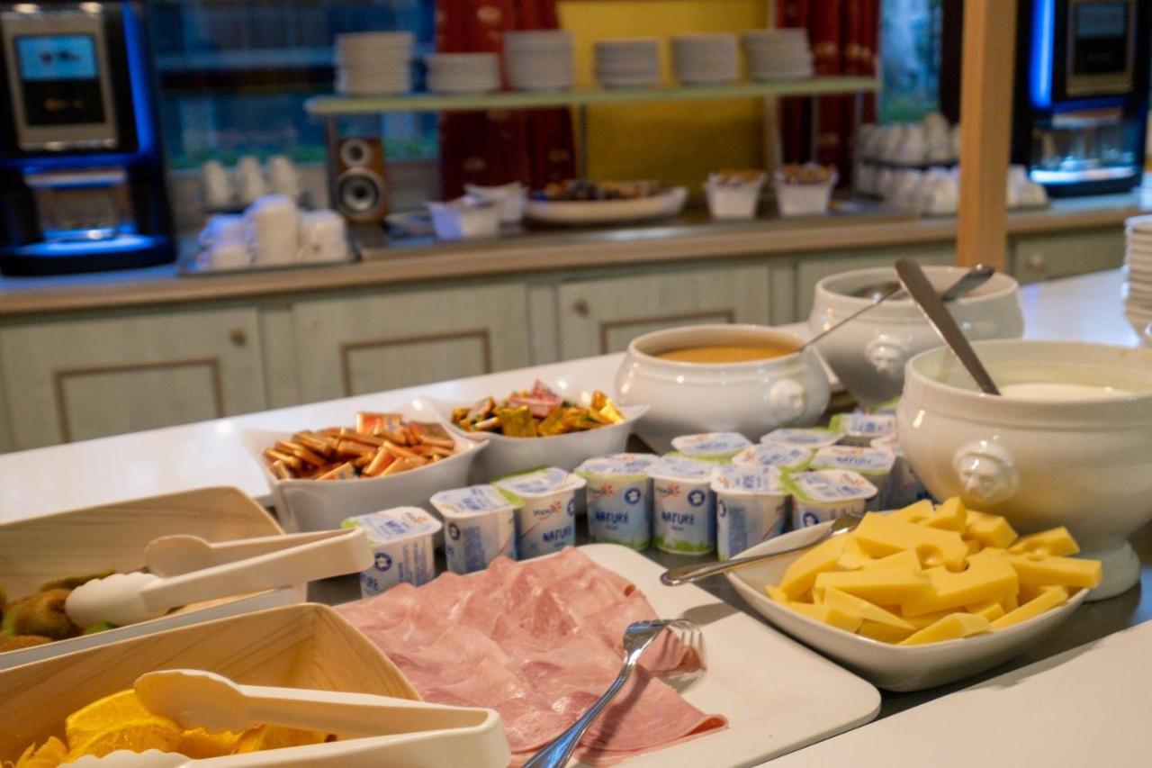Hotel Mileade Mediterranee - Port-Fréjus מראה חיצוני תמונה