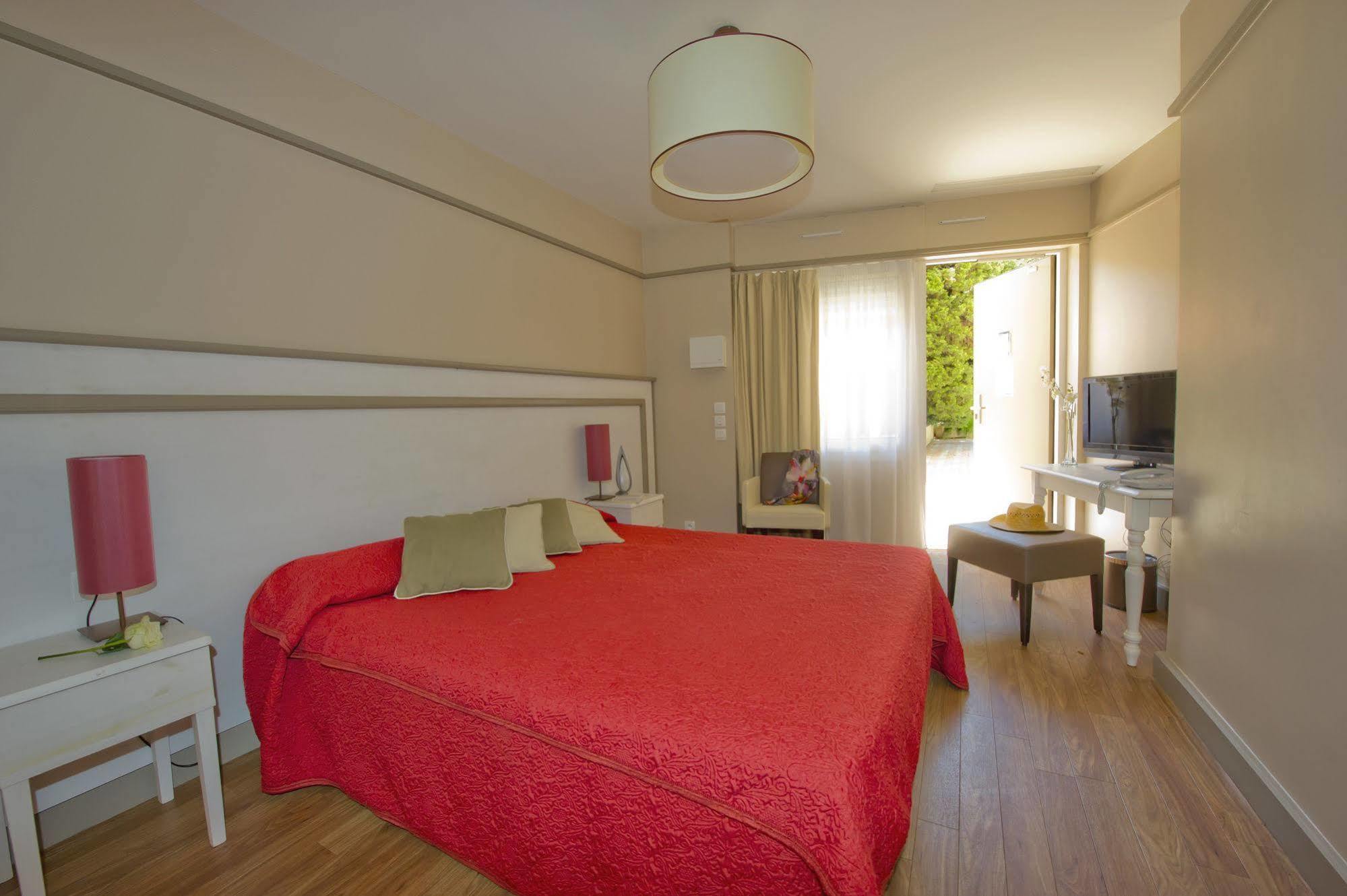 Hotel Mileade Mediterranee - Port-Fréjus מראה חיצוני תמונה