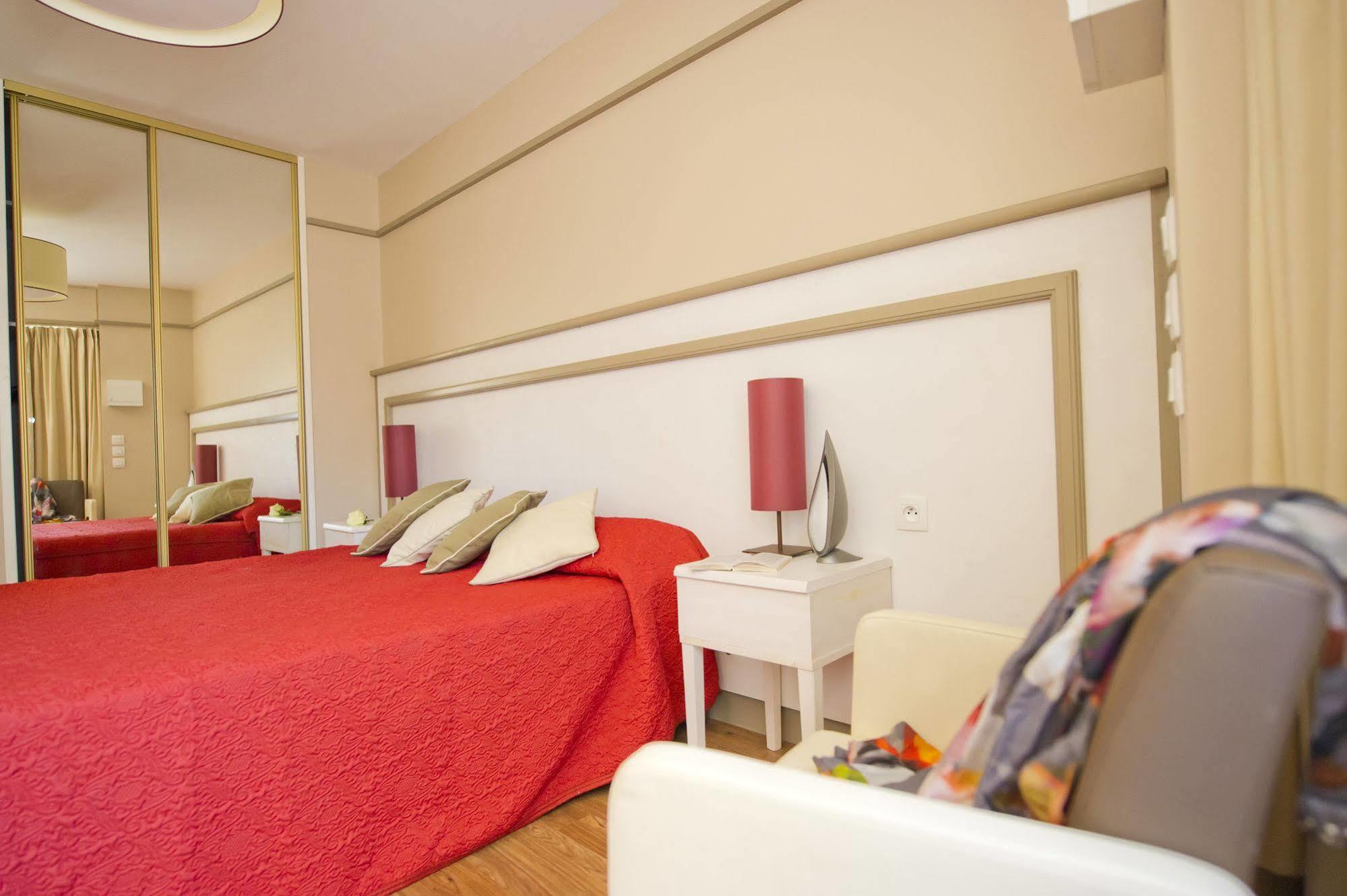 Hotel Mileade Mediterranee - Port-Fréjus מראה חיצוני תמונה
